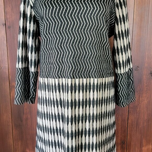 Anthropologie Uncle Frank L Black Tan Chevron Retro Mod Shift Dress 3/4 Sleeve - Picture 4 of 11